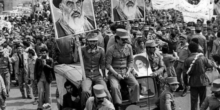 כך פספסנו הזדמנות לחסל את חומייני