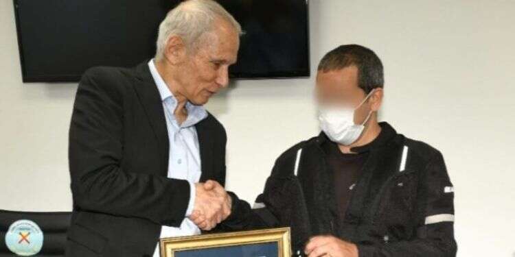 הוקרה לשוטר שחיסל את המחבל בבני ברק: "הפגנת אומץ לב נדיר"