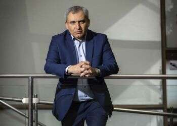 זאב אלקין מהלך בין שיחות התיווך עם פוטין וזלנסקי והמתיחות בקואליציה