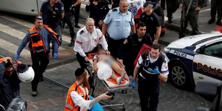 פעילי שמאל ישראלים מובילים קמפיין לשחרור מחבל