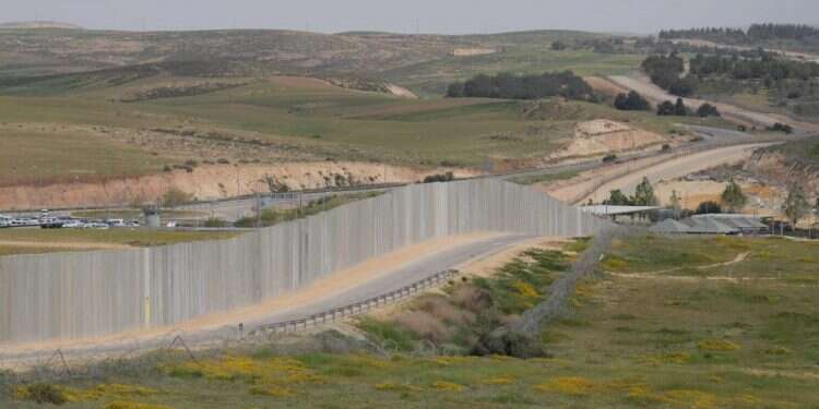 מצפון השומרון ועד בת חפר: תוכנית שיקום הגדר יוצאת לדרך