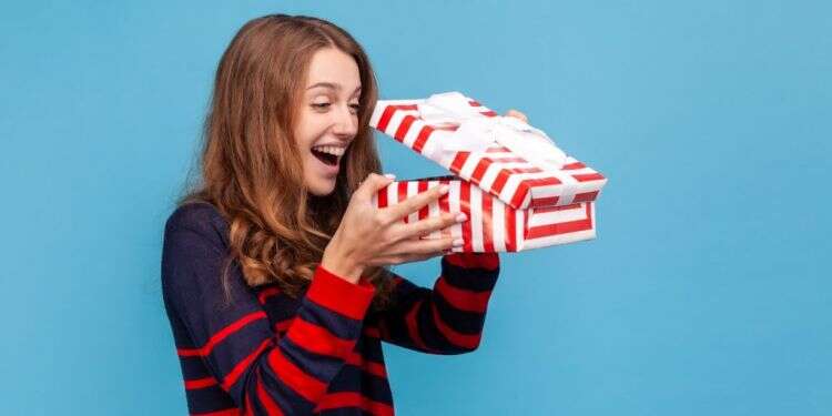 לפנק, לפנק, לפנק: מה המתבגרות יקבלו שי לחג?