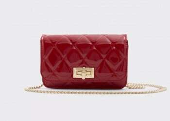 ניפגש בשמחות ובלי מעידות: תמיד צריך נעליים חדשות