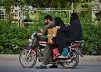 חיוב לבישת החיג'אב חוזר לאפגניסטן