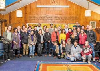 תערוכה רב-תחומית מדובבת את כאבם הלא מדובר של האחים השכולים