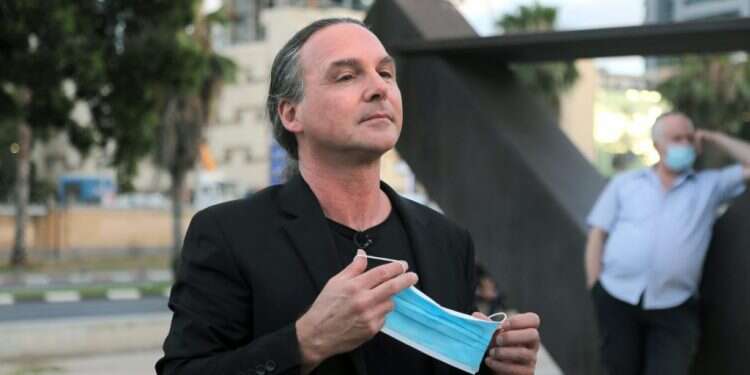 אבישי בן־חיים. צילום: גדעון מרקוביץ' הדרך להבנת המורכבות בחברה הישראלית עוברת בספרי הקומיקס