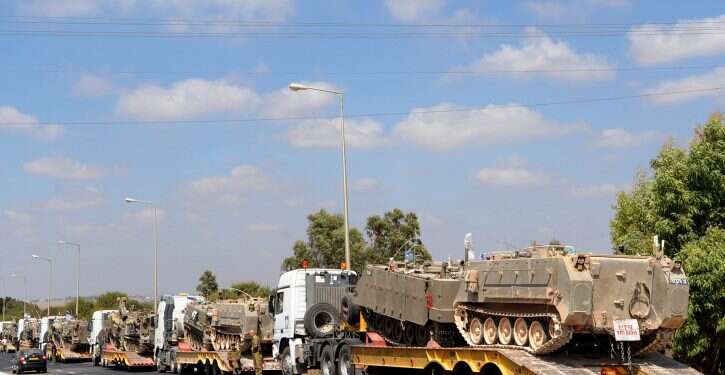 חשש מצירים שייחסמו ויעכבו כוחות צבא מלהגיע לחזית. אילוסטרציה. צילום: גילי יערי, פלאש 90 בכיר בפיקוד העורף: יוכשר כוח חדש לטיפול בהפרות סדר בכבישים