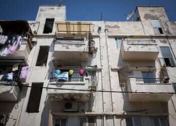 הצצה לקרב הקרקעות האמיתי של תל-אביב