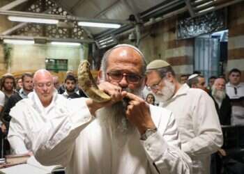 מעמידה בצפירה להלל בברכה: הגיע הזמן להכניס ויכוחים דתיים לפרופורציה