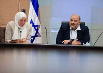 בקואליציה ממתינים להחלטת מועצת השורא: "אין לנו שליטה"