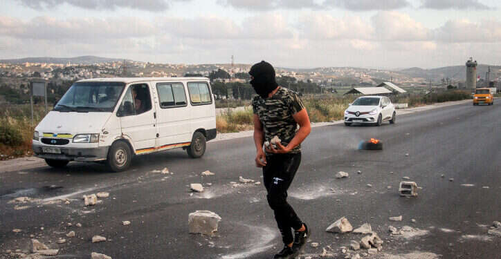 מחבלים פלסטינים ביהודה ושומרון. ארכיון. צילום: נאסר אישתייה, פלאש 90 צה"ל מעריך: העיתונאית בג'נין נהרגה מירי מחבלים