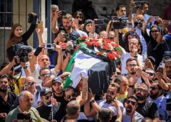 מות העיתונאית בג'נין: שירין אבו־עאקלה גייסה את המיקרופון למאבק בישראל