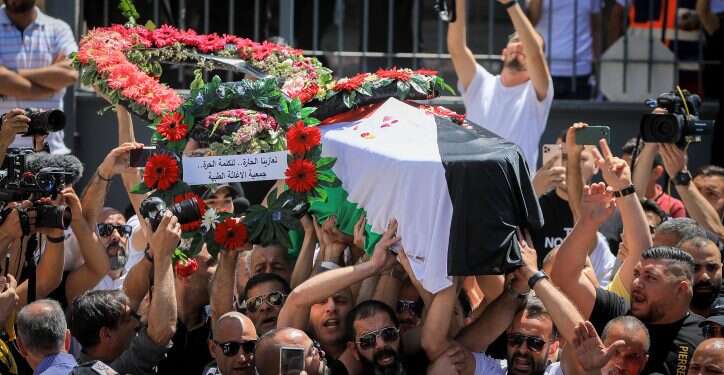 בנט על מות העיתונאית: "הרשות הפלסטינית מונעת כל אפשרות לחקירה משותפת"