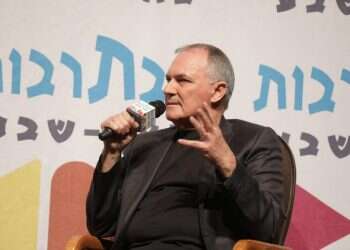 המתיחות בהר הבית: מפכ"ל המשטרה לשעבר בביקורת חריפה על הממשלה