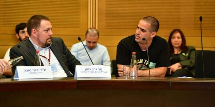 יאיר מימון בדיון בכנסת. צילום: מיכאל כץ מחסל המחבל מתקוע בכנסת: "העם צמא לניצחון"