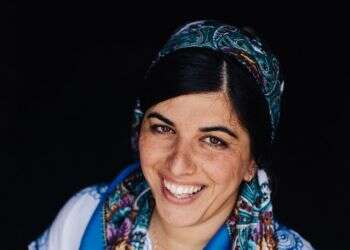 איך מאזנים קריירה ומשפחה?