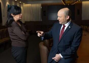 מלכוד החזרה של נפתלי בנט לימין