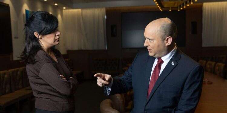 מלכוד החזרה של נפתלי בנט לימין