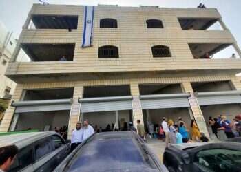 למרות שנקנה כחוק: יושבי בית התקומה בחברון מתבקשים להתפנות