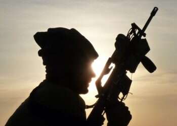 אמו של לוחם הנח"ל שמת מנשק חברו תעיד במשפטו