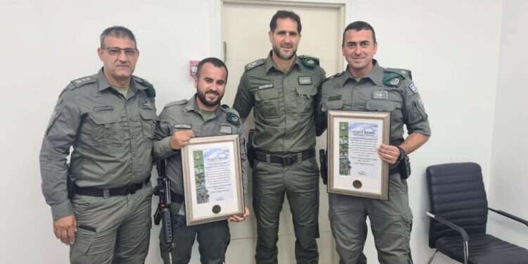 לוחמי מג גל הטרור: תעודות הוקרה ללוחמי מג"ב שנטרלו מחבלים