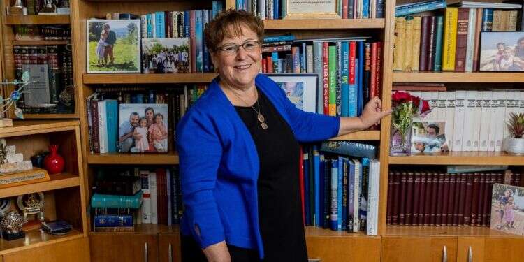 למה לו פוליטיקה? גדי איזנקוט חוזר לטירונות