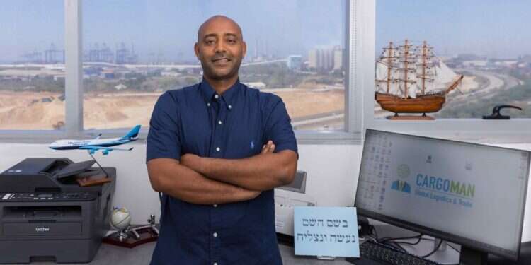 אליאס מנגיסטו, מייסד ומנכ