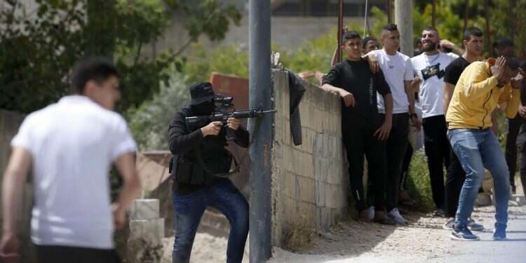 השטח הפלסטיני מתארגן עצמאית: "הרש"פ איבדה את הלגיטימיות שלה"