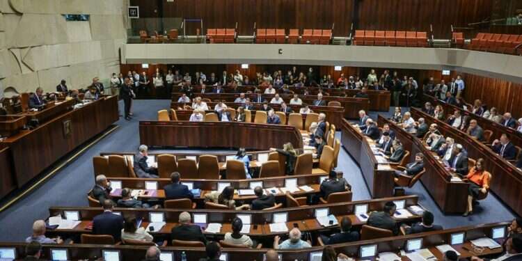 המרוץ לחקיקה: הח"כים רוצים לרשום הישגים במבט ישיר לעבר הבחירות