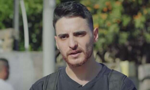 מוחמד אל כורד. צילום מסך של ערוץ AJ+ מתוך יוטיוב הכוכב של שייח' ג'ראח תחת מתקפה בגלל קשר עם הקהילה הלהט"בית