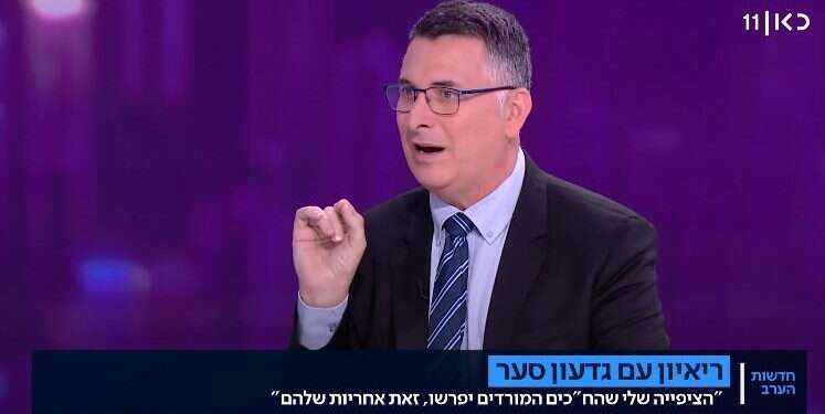 גדעון סער בראיון בכאן 11. צילום מסך גדעון סער מאשים את כולם ושוכח לקחת אחריות