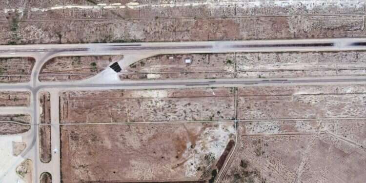 סגור לשיפוצים: נמל התעופה בדמשק הושבת בעקבות מתקפה אווירית