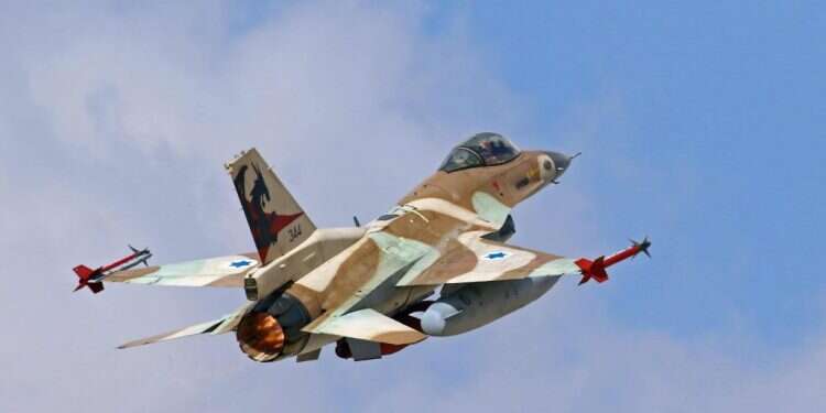 הותר לפרסום: כלי טיס מצרי הופל מעל מצרים