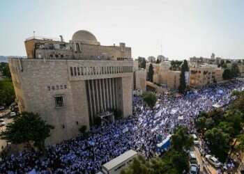 הצלחת מבצע עלות השחר: גם בזכות מצעד הדגלים