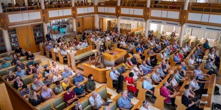 משתתפי הכנס. צילום: גלעד מור המפעל שמבקש להחזיר לקדמת הבמה התלמודית את זוהרו של ר' יהודה הנשיא