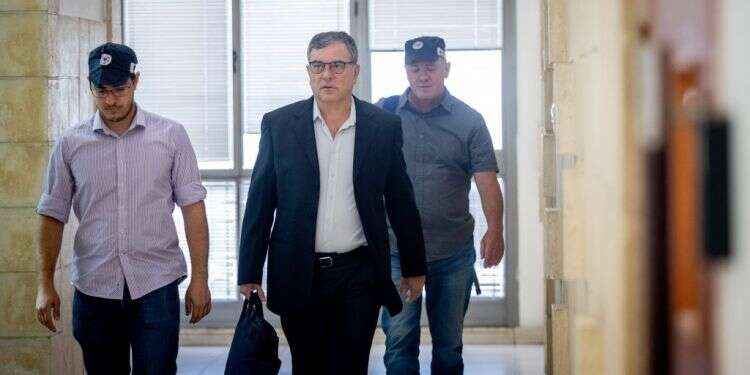 פילבר בבית המשפט בירושלים, בחודש הקודם. צילום: יונתן זינדל, פלאש 90