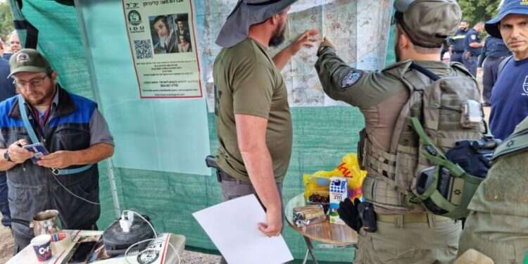 החיפושים אחרי הנער הנעדר מוישי קליינמן. צילום: צילום דוברות יכ מאה ימים להיעדרותו של מוישי קליינרמן ולמשטרה אין עדיין קצה חוט