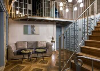 שנה וחודשיים לשומר החומות: כתב אישום נגד מי שהחריב מלון בעכו