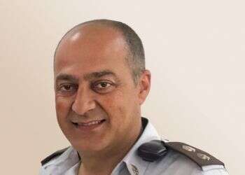 אבל בשב"ס על מותו של הקצין שטבע בניסיון להציל את בתו