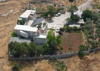 המחוות של גנץ לאבו־מאזן צפויות לנתק את גוש עציון מירושלים