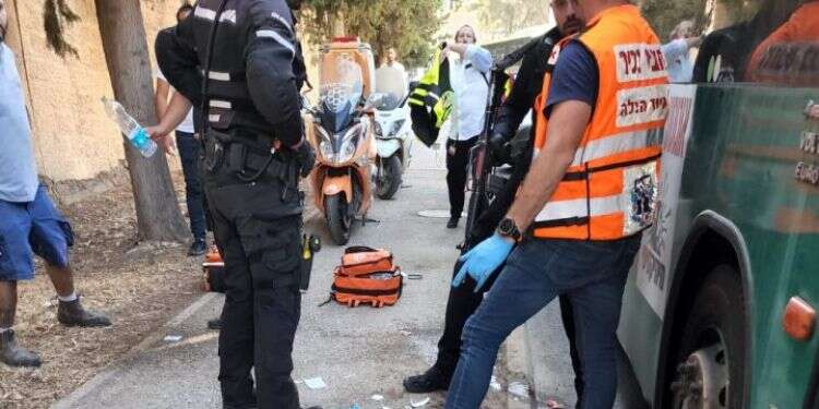 ראשוני: פצוע בינוני בפיגוע דקירה בצומת רמות, המחבל נוטרל