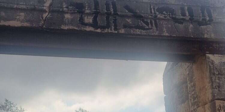 ההרס וההשחתה בגן הלאומי שומרון. צילום: מועצה אזורית שומרון פלסטינים השחיתו את הגן הלאומי בסבסטיה