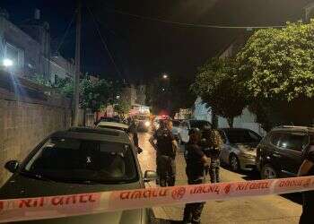 האלימות במגזר הערבי: אם ל-3 נרצחה בלוד לעיני בנותיה