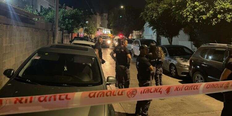 כוחות משטרה בלוד, אילוסטרציה. צילום: דוברות המשטרה האלימות במגזר הערבי: אם ל-3 נרצחה בלוד לעיני בנותיה