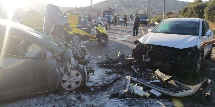 תאונת דרכים בכביש 60. צילום: מוקד בנימין הזנחה פושעת: ההרוג הבא בכביש 60 עוד מסתובב בינינו