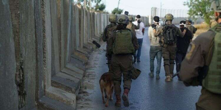 מעצרים. צילום: דובר צה מעצרים נרחבים באור יום ועימותים: בצה"ל נערכים לביקור ביידן