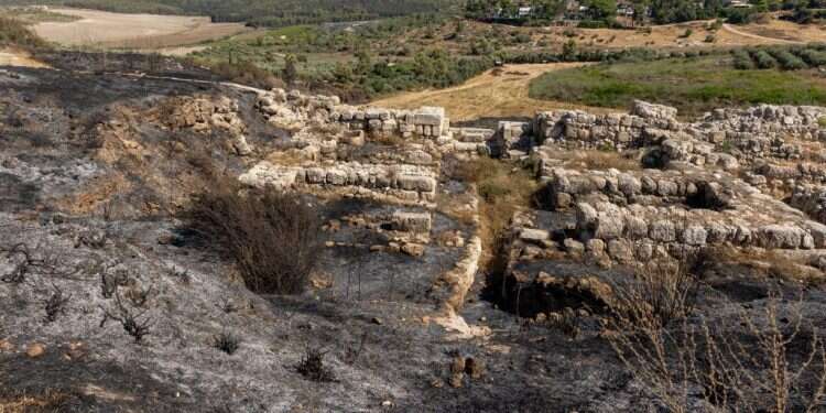 האש בתל גזר גרמה נזק כבד לאתר התנ"כי שפרעה העניק כנדוניה לשלמה המלך