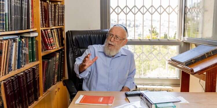 הרב דוב ליאור. צילום: נעמה שטרן