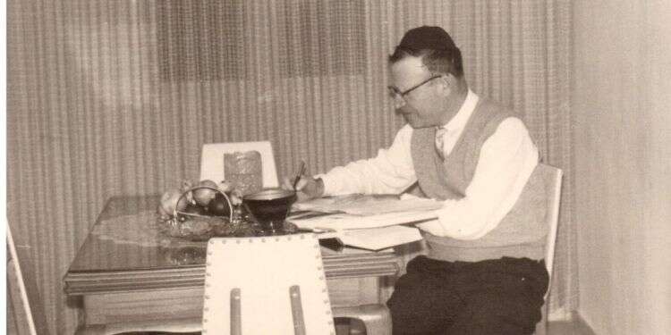 הרב שמואל קרויזר. צילום: אלבום משפחתי