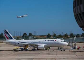 לא רק בישראל: טייסי אייר פראנס התקוטטו באוויר והושעו מתפקידם